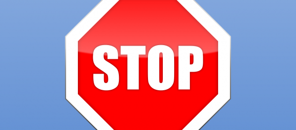 znak drogowy STOP