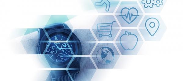 grafika smartwatch na ręce wokół ikonki z symbolami zdrowia lokalizacji itd.